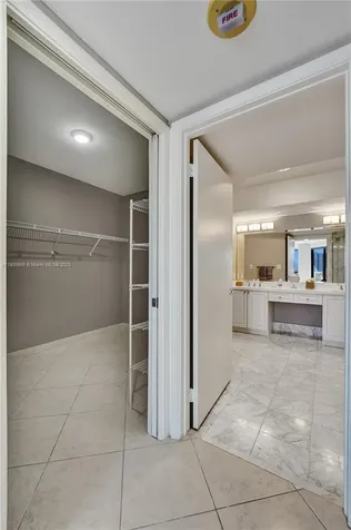 3600 Yacht Club Drive Aventura FL 33180