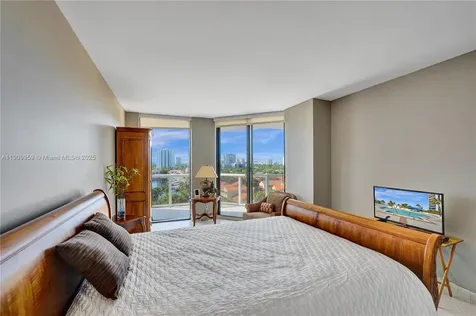 3600 Yacht Club Drive Aventura FL 33180