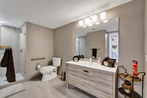 3600 Yacht Club Drive Aventura FL 33180