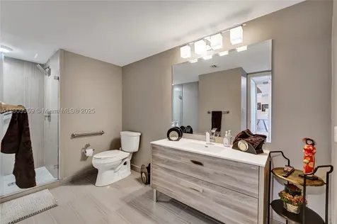 3600 Yacht Club Drive Aventura FL 33180
