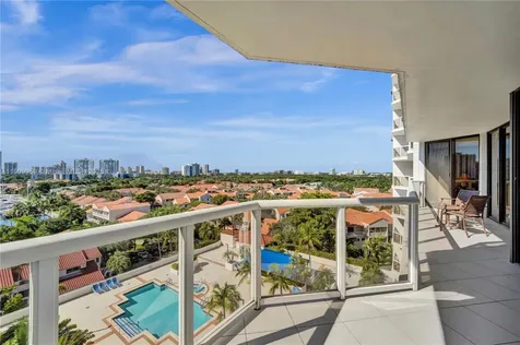 3600 Yacht Club Drive Aventura FL 33180