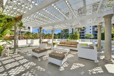 3600 Yacht Club Drive Aventura FL 33180