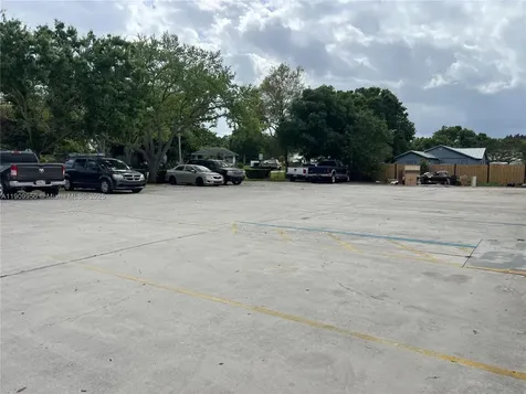 1001 W Midway Road Fort Pierce FL 34982