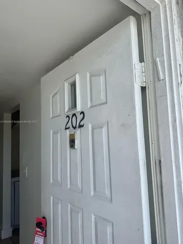438 NE 210th Circle Terrace Miami FL 33179