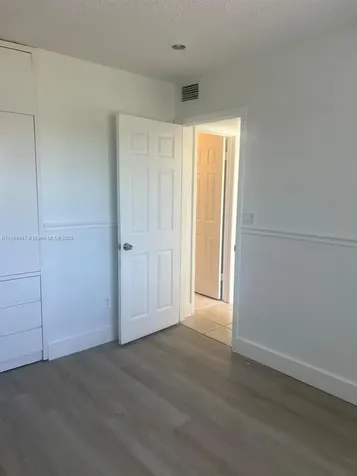 438 NE 210th Circle Terrace Miami FL 33179