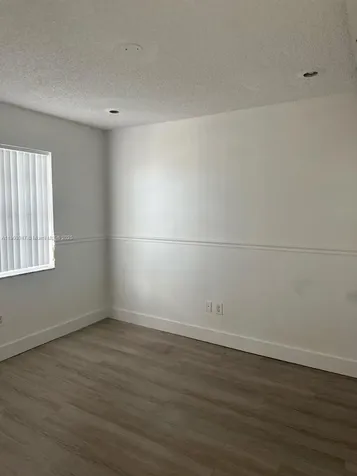 438 NE 210th Circle Terrace Miami FL 33179