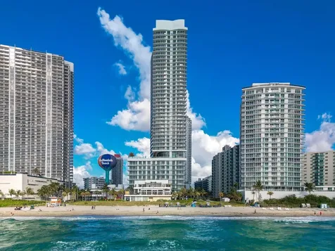 4111 S Ocean Drive Hollywood FL 33019