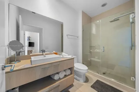 4111 S Ocean Drive Hollywood FL 33019