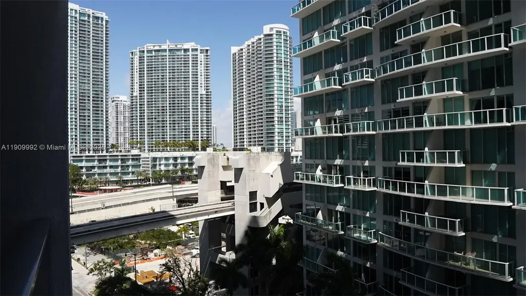 31 SE 6th Street Miami FL 33131