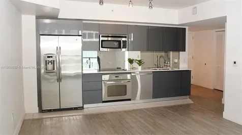 31 SE 6th Street Miami FL 33131