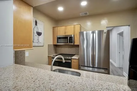 5181 SW 7th Street Miami FL 33134