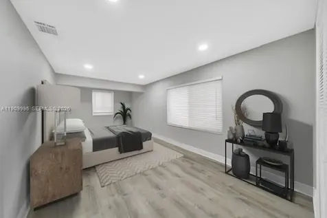 5181 SW 7th Street Miami FL 33134