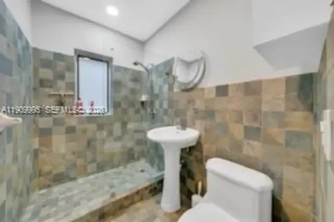 5181 SW 7th Street Miami FL 33134