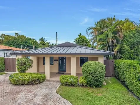 5181 SW 7th Street Miami FL 33134