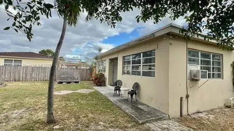 1930 Thomas Street Hollywood FL 33020