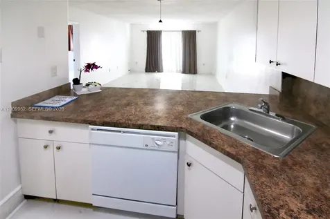 16465 NE 22nd Avenue North Miami Beach FL 33160