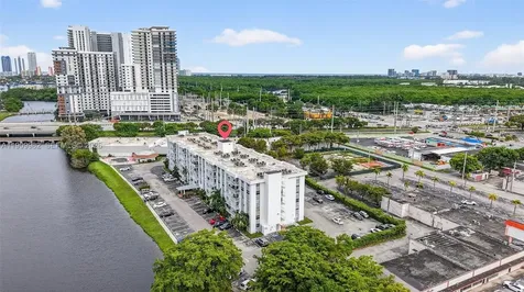 16465 NE 22nd Avenue North Miami Beach FL 33160