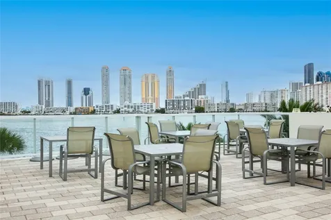 3000 Island Boulevard Aventura FL 33160