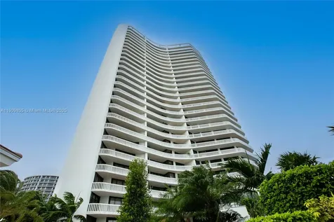 3000 Island Boulevard Aventura FL 33160