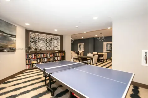 3000 Island Boulevard Aventura FL 33160