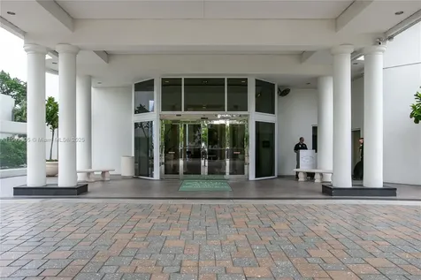 3000 Island Boulevard Aventura FL 33160