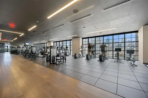 159 NE 6th Street Miami FL 33132
