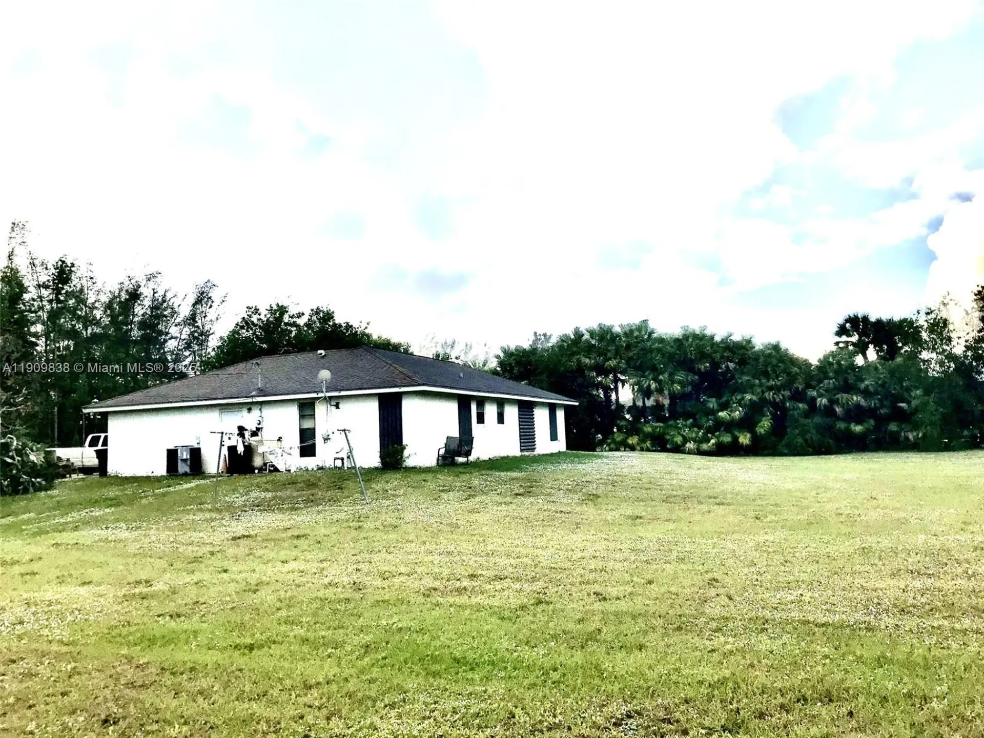Loxahatchee FL 33470