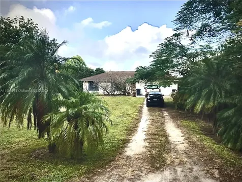 Loxahatchee FL 33470