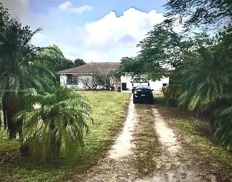 Loxahatchee FL 33470