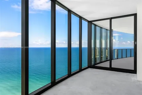 18555 Collins Avenue Sunny Isles Beach FL 33160