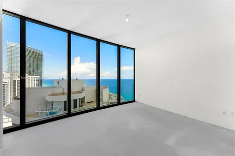 18555 Collins Avenue Sunny Isles Beach FL 33160
