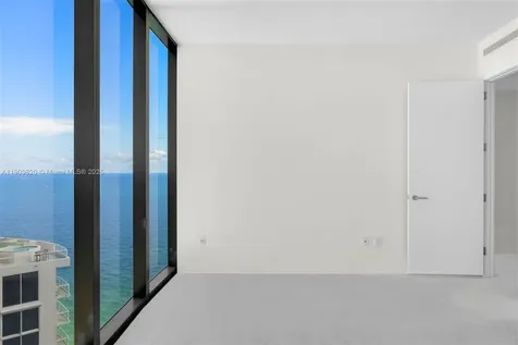 18555 Collins Avenue Sunny Isles Beach FL 33160