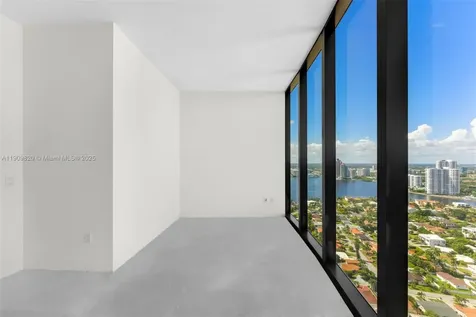 18555 Collins Avenue Sunny Isles Beach FL 33160