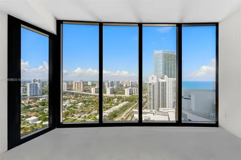 18555 Collins Avenue Sunny Isles Beach FL 33160