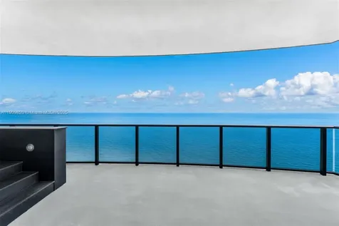 18555 Collins Avenue Sunny Isles Beach FL 33160