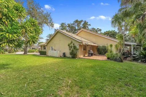 13000 NW 5th Street Plantation FL 33325