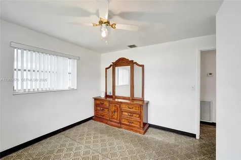 6622 Raleigh Street Hollywood FL 33024
