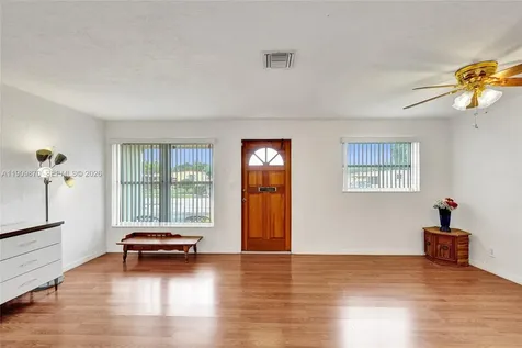 6622 Raleigh Street Hollywood FL 33024