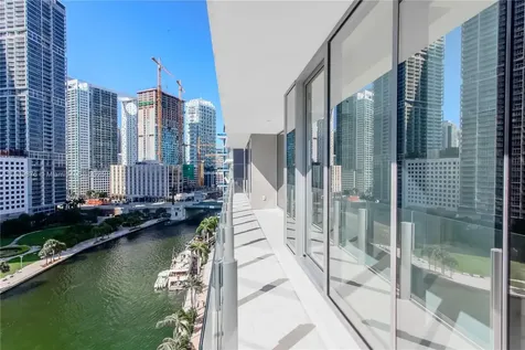 300 Biscayne Boulevard Way Miami FL 33131