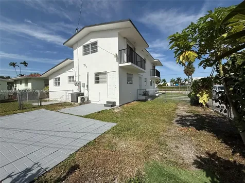 3200 SW 88th Place Miami FL 33165
