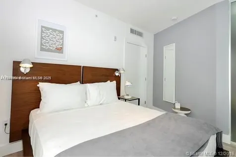 1215 West Avenue Miami Beach FL 33139