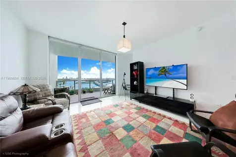 900 Biscayne Boulevard Miami FL 33132