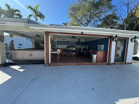 3690 SW 139th Avenue Miami FL 33175