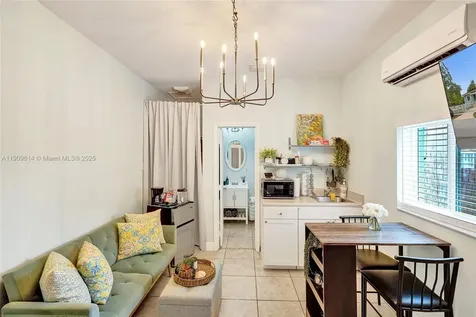 440 NW 38th Court Miami FL 33126