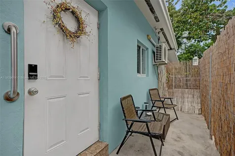 440 NW 38th Court Miami FL 33126