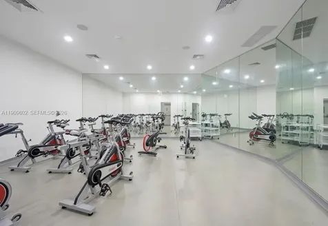 2950 NE 188th Street Aventura FL 33180