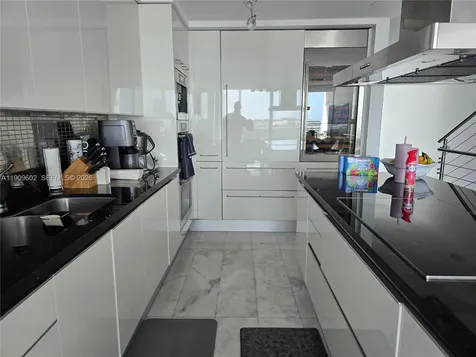 2950 NE 188th Street Aventura FL 33180