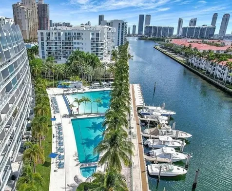 2950 NE 188th Street Aventura FL 33180