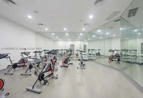 2950 NE 188th Street Aventura FL 33180