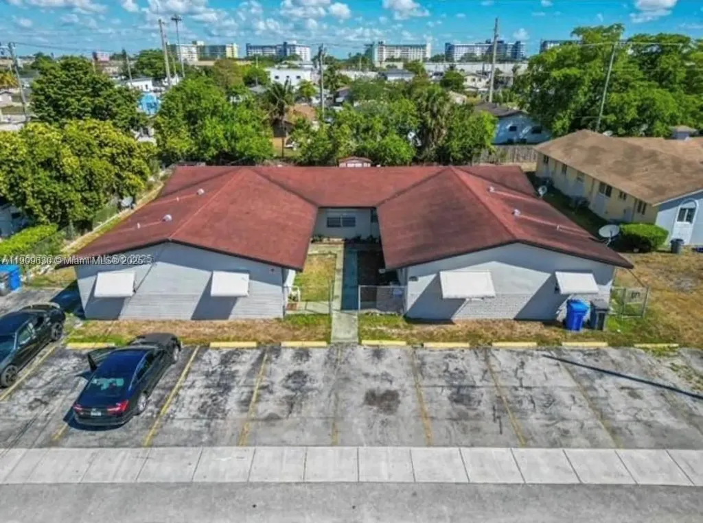 4141 SW 20th Street West Park FL 33023